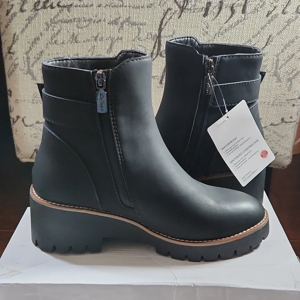 Aqua Collage Desiree Lug Waterproof Boots - Picture 3 of 6
